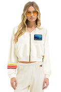 Retro UNDER THE BIG SKY 2026 CROPPED ZIP HOODIE RELAXED - VINTAGE WHITE