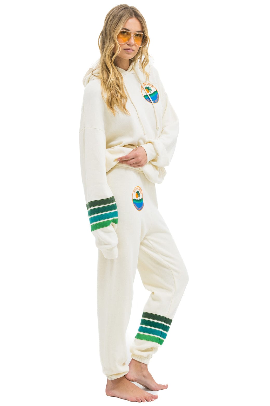 Retro PEBBLE BEACH FOOD & WINE 2025 UNISEX SWEATPANTS - VINTAGE WHITE
