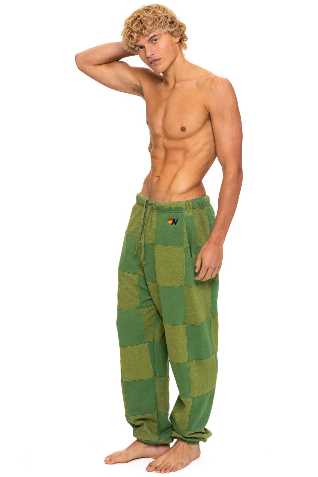 Retro CHECK QUILTED SWEATPANTS - JUNGLE GREEN PALM