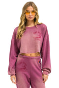 Retro VENICE SURFER CROPPED CREW SWEATSHIRT RELAXED - FADED BERRY