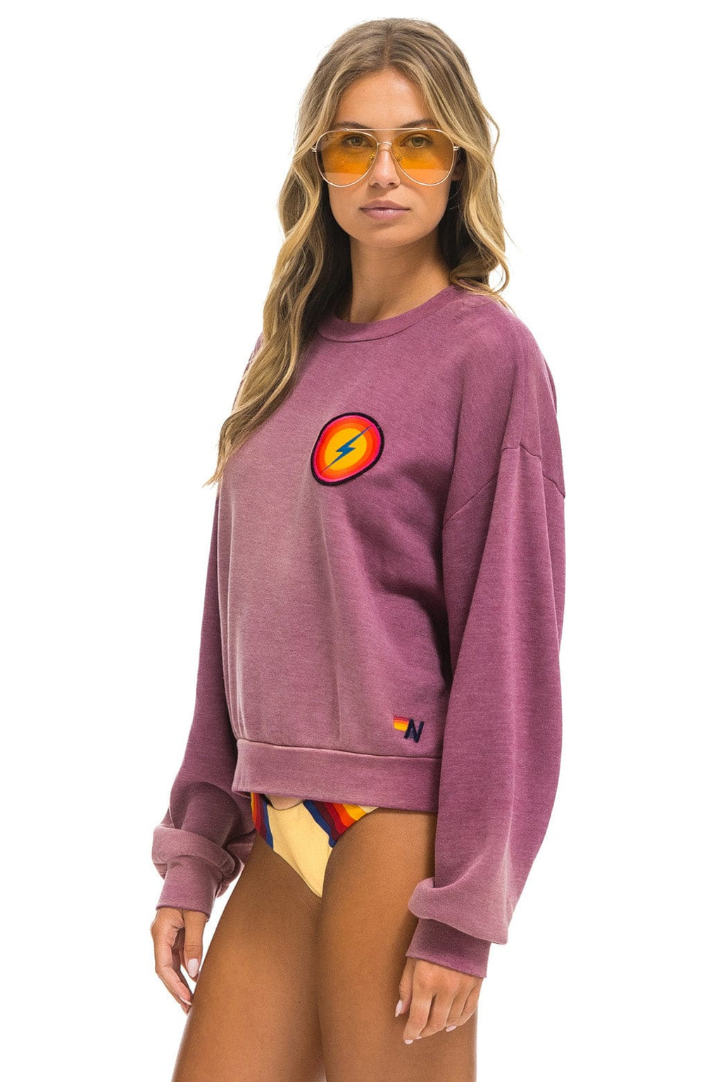 Retro BOLT BULLSEYE PATCH RELAXED CREW SWEATSHIRT - FADED BERRY