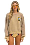 Retro CALIFORNIA SURFER PATCH RELAXED CREW SWEATSHIRT - FADED TAN