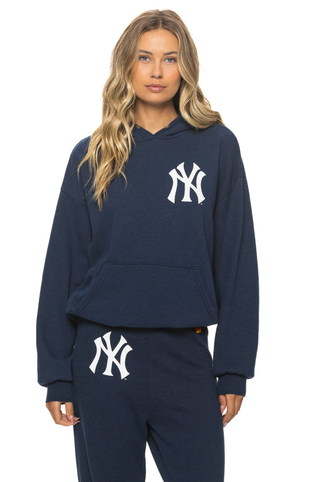 Retro NEW YORK YANKEES 2026 RELAXED PULLOVER HOODIE - NAVY