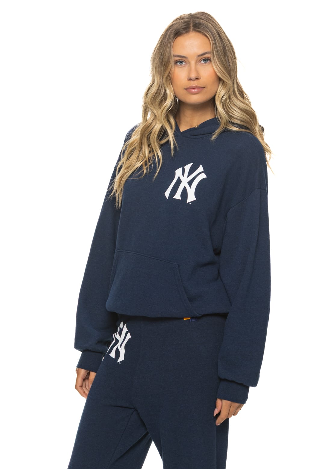 Retro NEW YORK YANKEES 2026 RELAXED PULLOVER HOODIE - NAVY