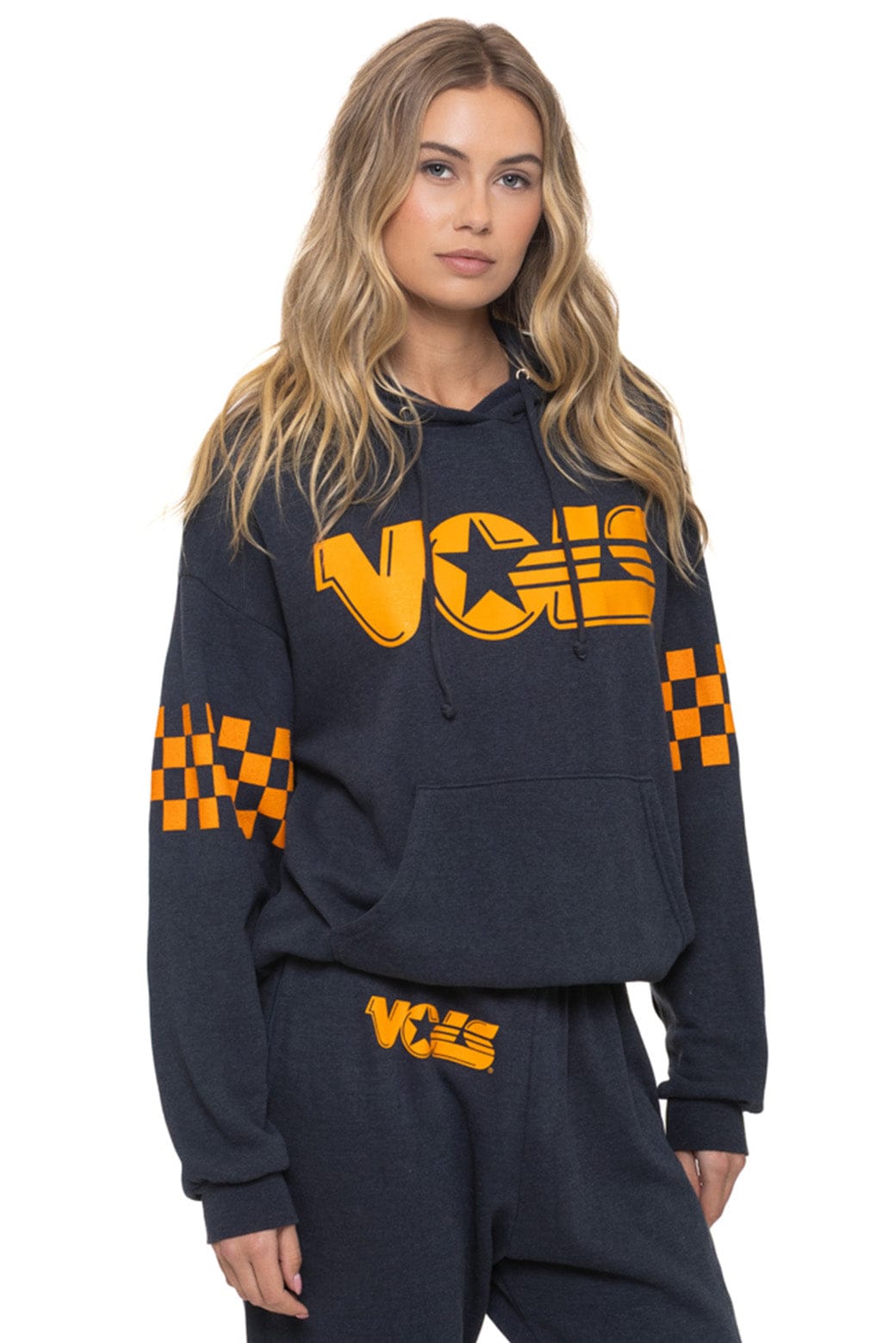 Retro UNIVERSITY OF TENNESSEE VOLS RELAXED PULLOVER HOODIE - CHARCOAL