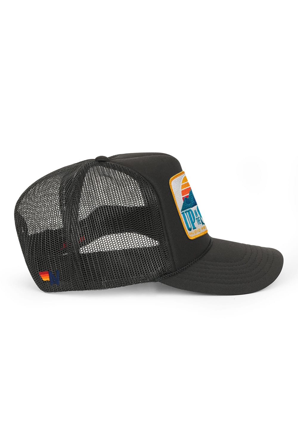 Retro UP IN THE SKY 2026 VINTAGE LOW RISE TRUCKER