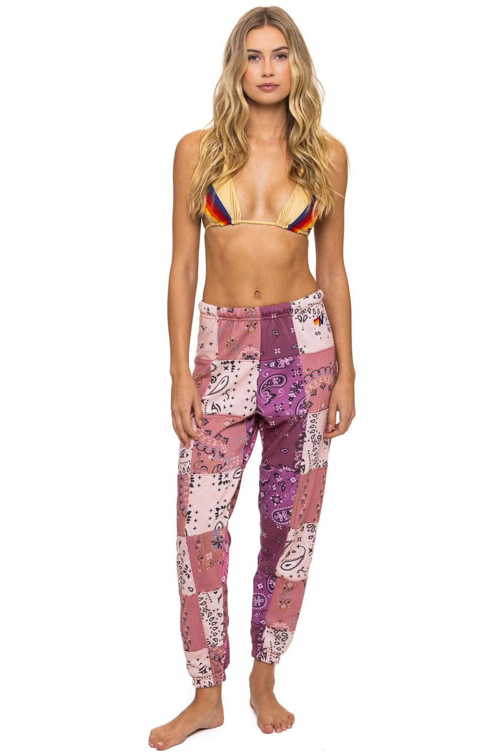 Retro BANDANA QUILTED SWEATPANTS - PINK