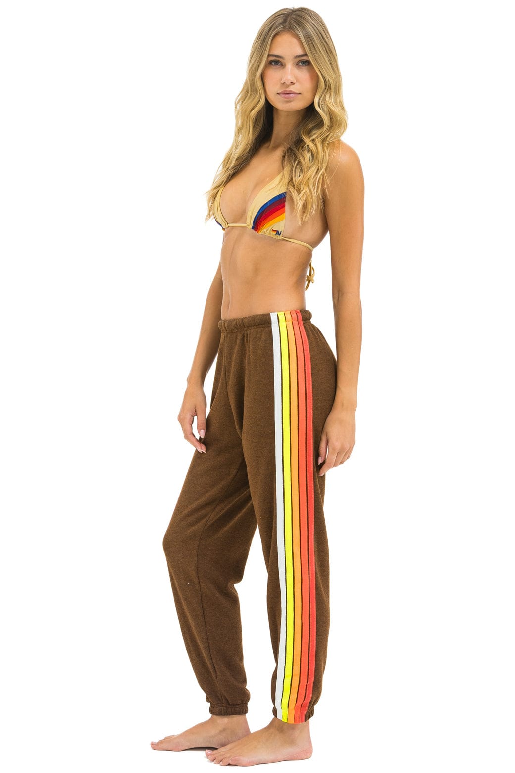 Retro 5 STRIPE SWEATPANTS - CHOCOLATE WHITE NEON