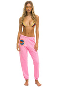 Retro AVIATOR NATION HAMPTONS SWEATPANTS - NEON PINK