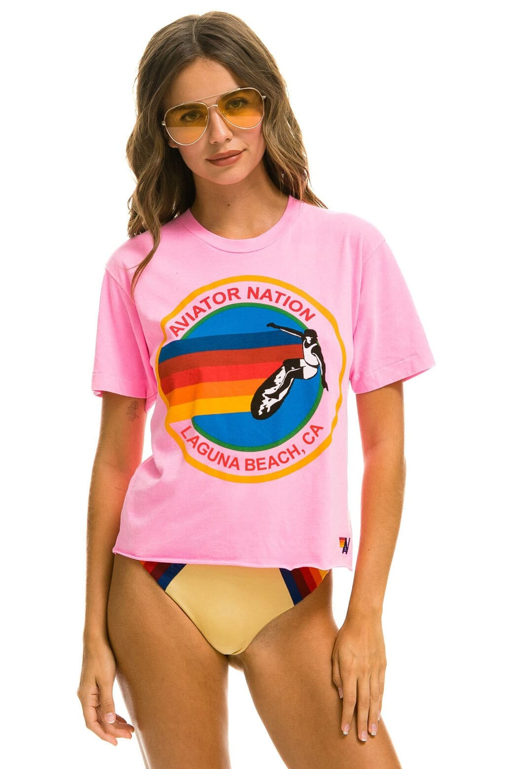 Retro SIGNATURE LAGUNA BEACH BOYFRIEND TEE - NEON PINK